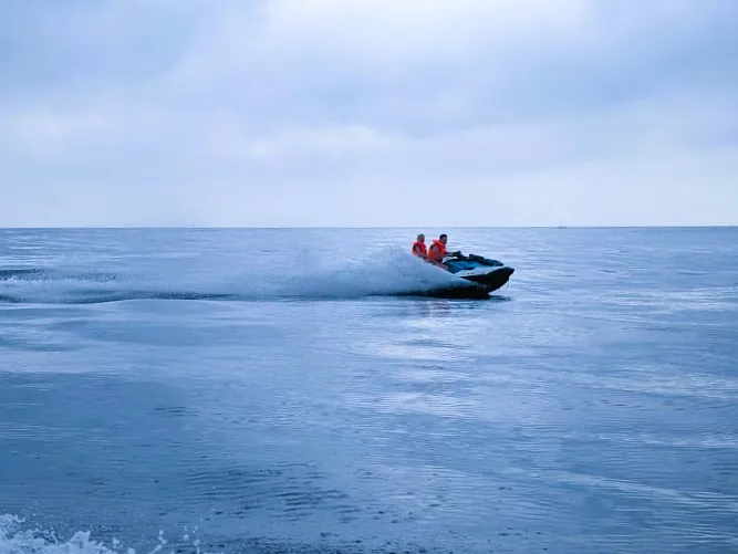 Excursion Jet Ski 1H30 at Fuengirola Marina — photo 2