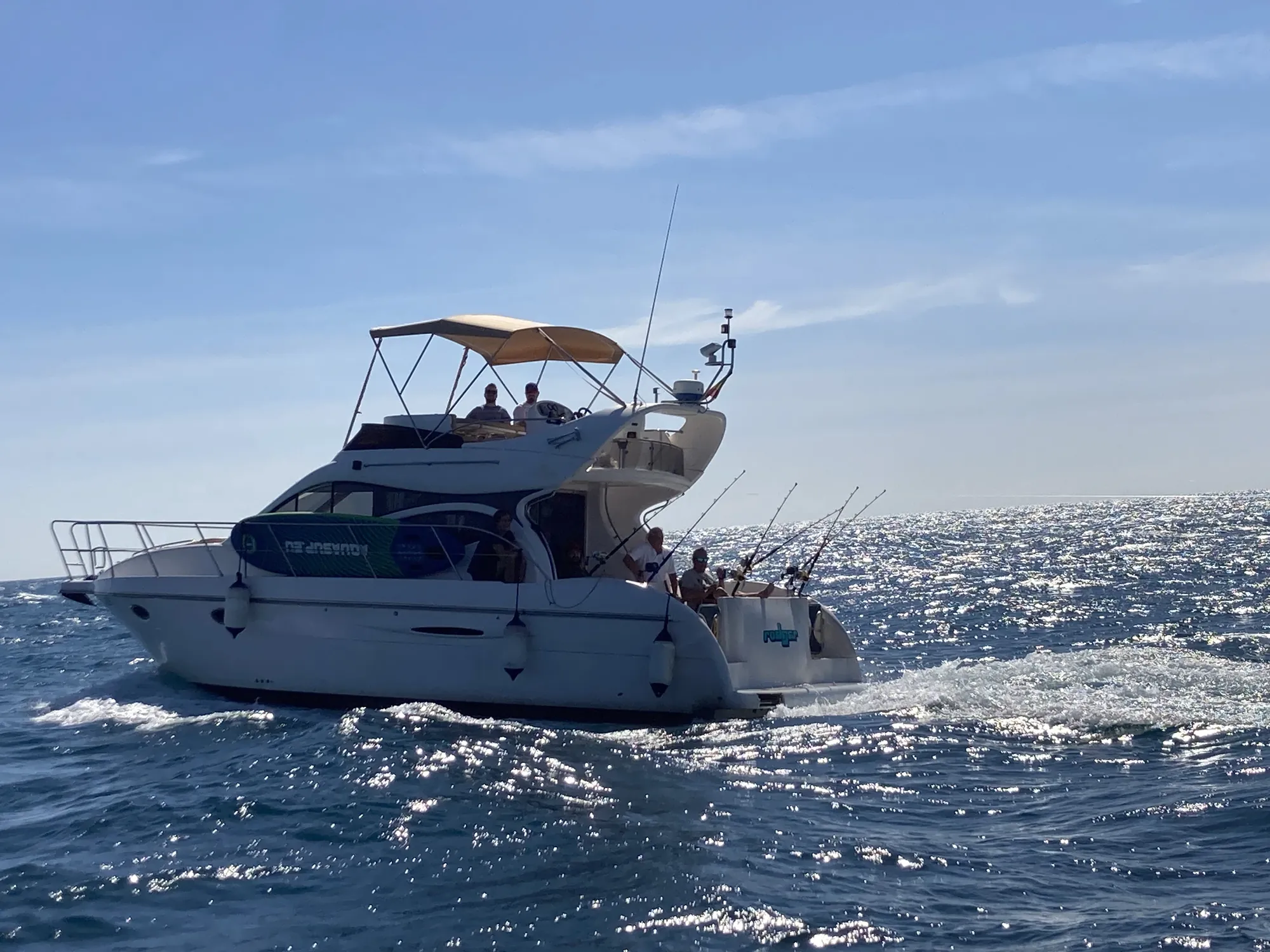 4-hour trolling fishing trip with snacks and drinks at Fuengirola Marina — photo 2