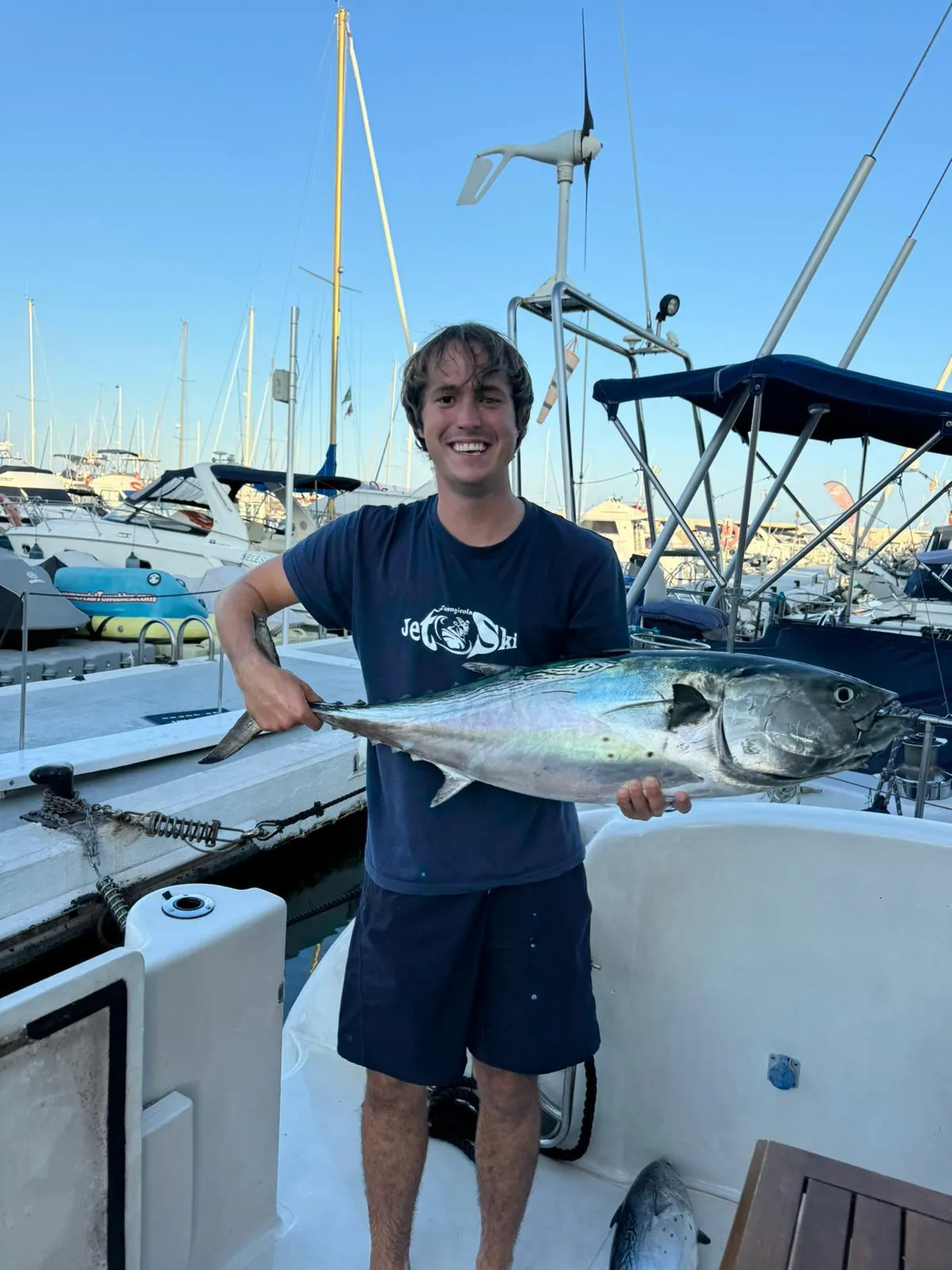 4-hour trolling fishing trip with snacks and drinks at Fuengirola Marina — photo 3